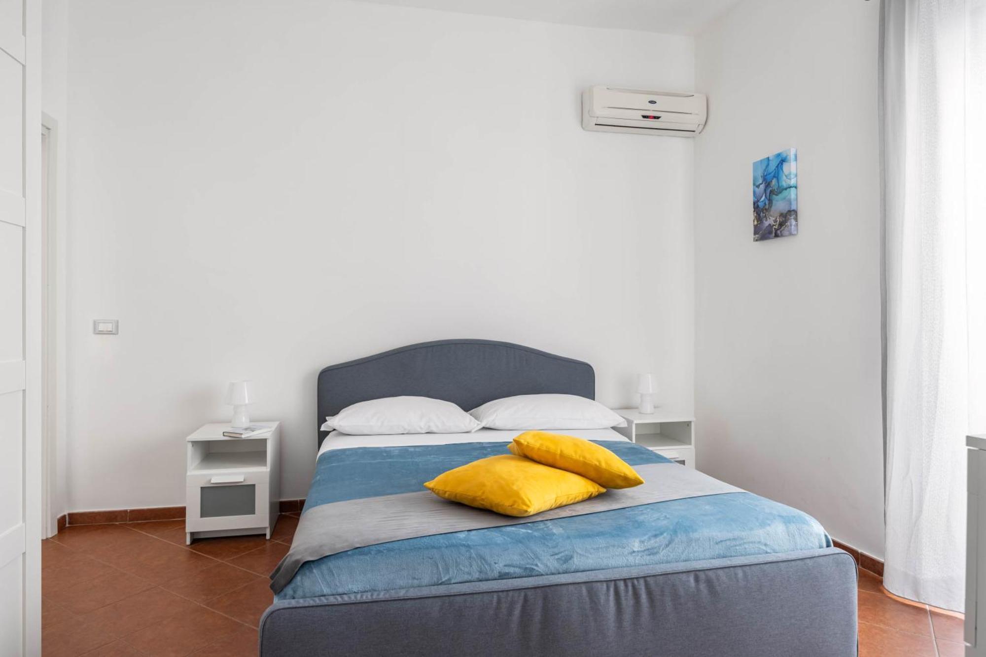 Sedie Volanti Apartment With Jacuzzi Palermo Exterior foto